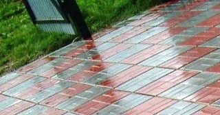 Профессиональная укладка цементной тротуарной плитки в Шахтах в октябре