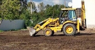 Выравнивание рельефа в Шахтах в октябре